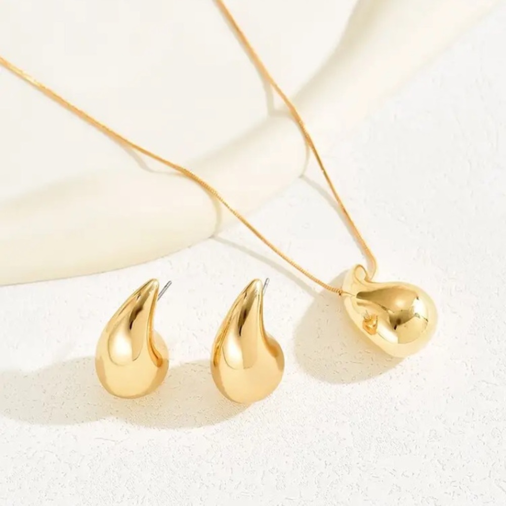 Gold Filled Large Water Drop Necklace Set - Picture 3 of 4